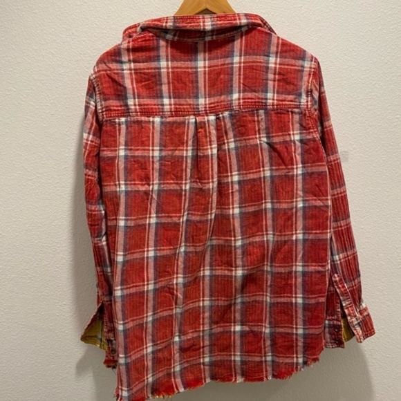 Flannel Jacket, Yellow Inner and Red on Outside; Zip Up;Large, 100% Cotton - Picture 2 of 6